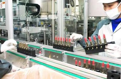 東方美谷迎盛會 國際化妝品大會在奉賢開幕，引領行業技術新浪潮